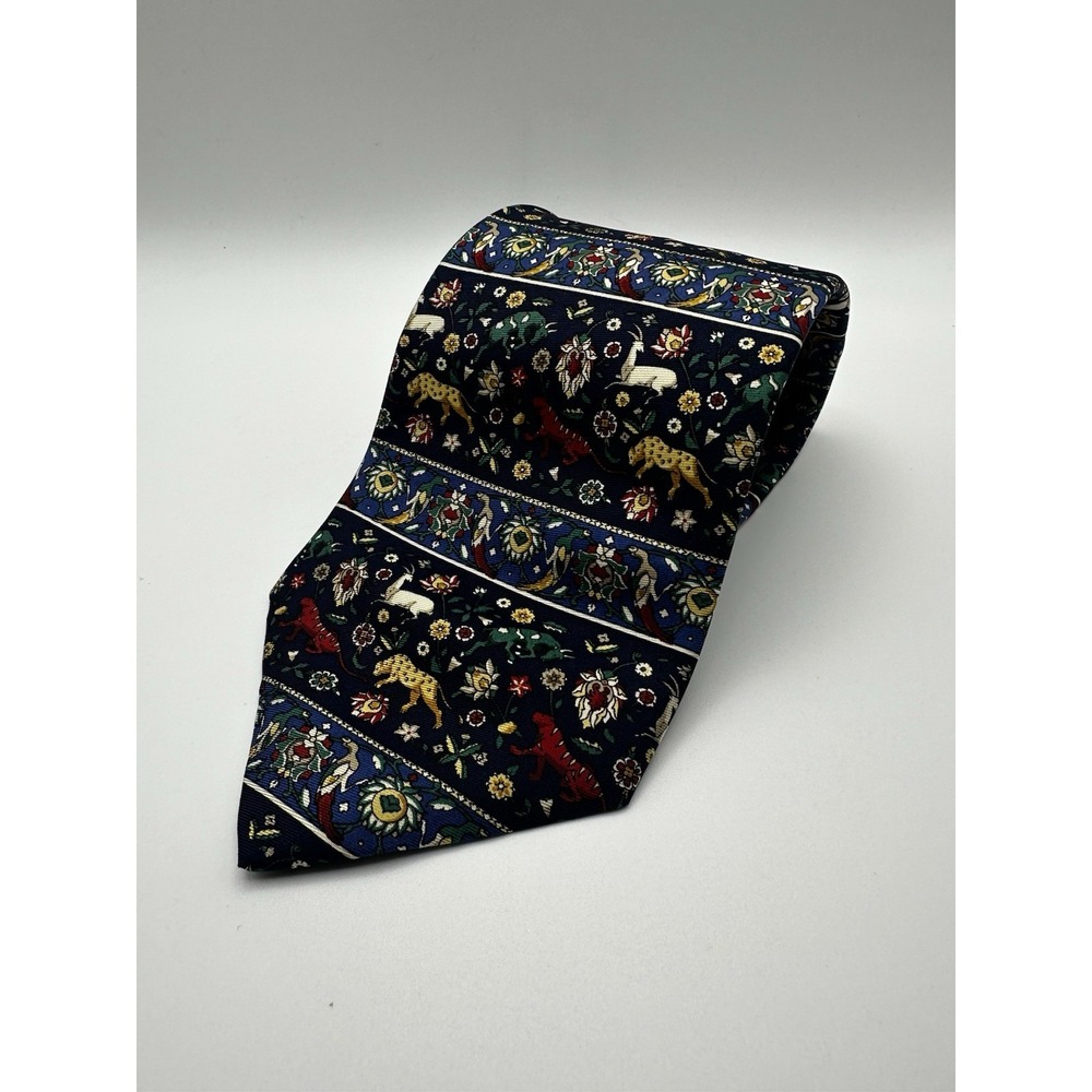 Metropolitan Museum Of Art Master Works Collection 100% silk Necktie Navy Animal
